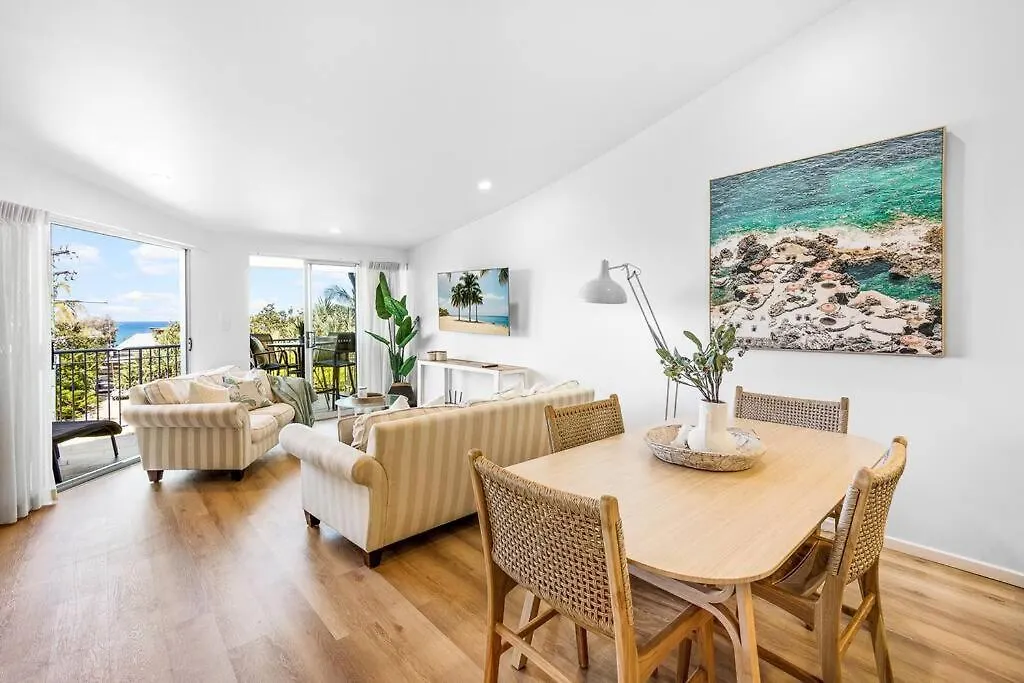 3 Andari, Sunshine Beach ~ Modern Apt, 1 Min Beach