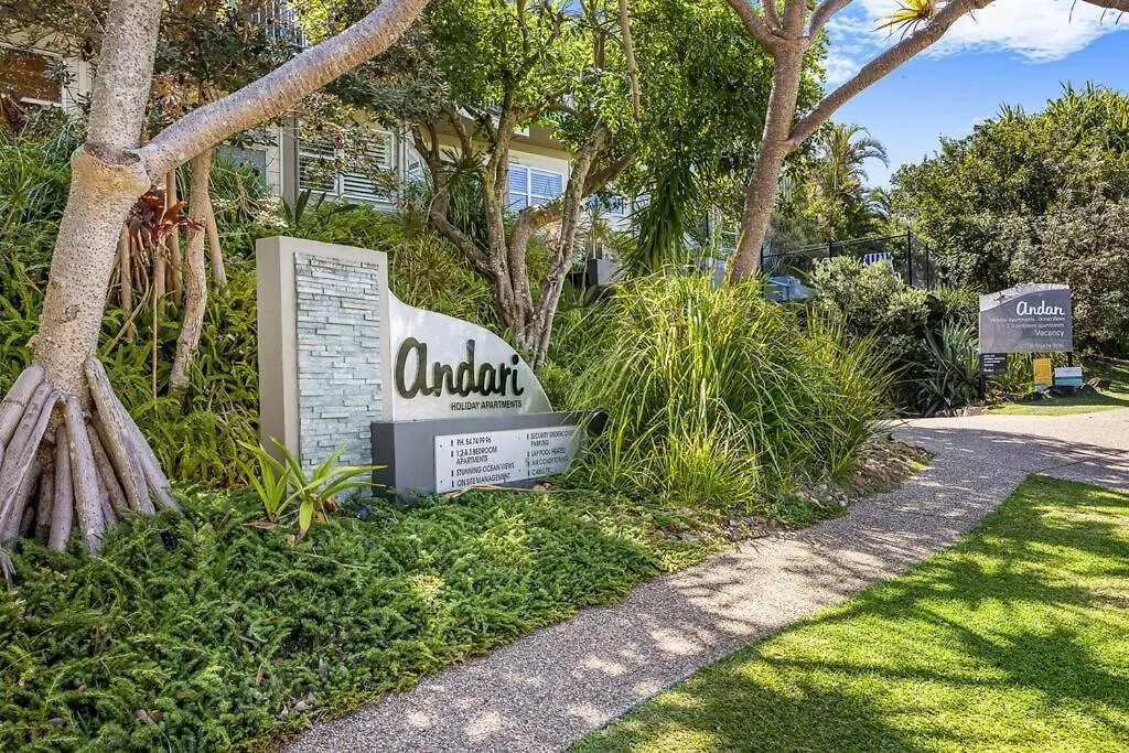 3 Andari, Sunshine Beach ~ Modern Apt, 1 Min Beach Apartment